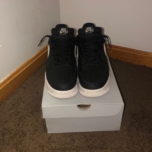 AIr FORCE 1 ‘07 Black/White Size 10